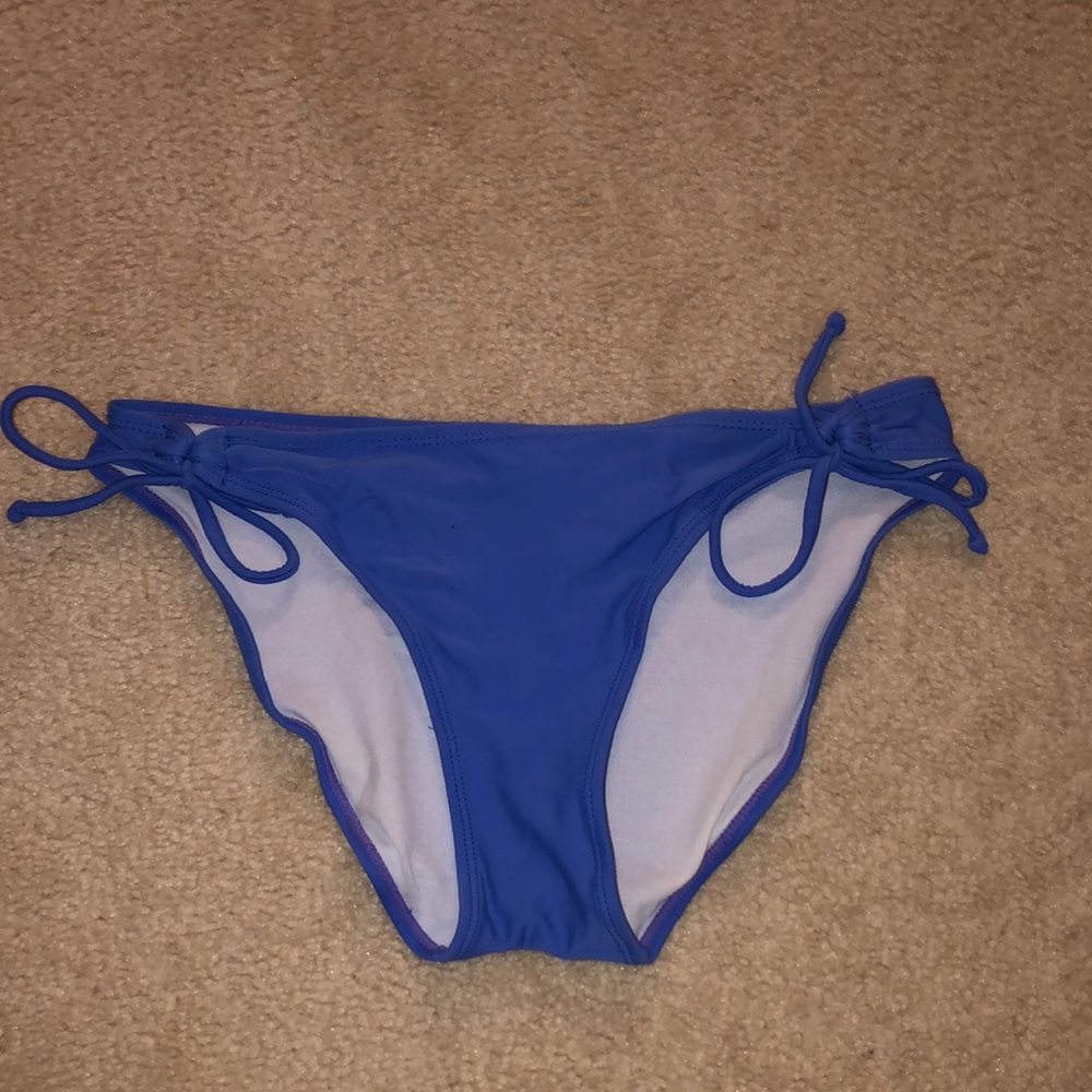 purple/ blue bikini bottoms